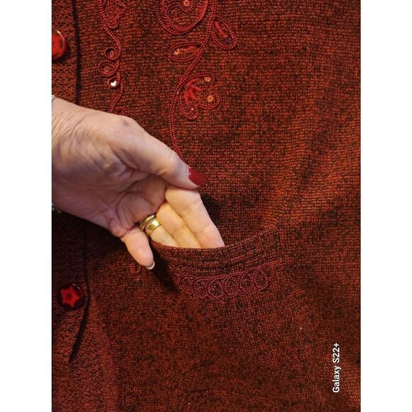 C53 TC Fashion red sweater cardigan floral ribbon & sequin design flower buttons - Picture 4 of 10